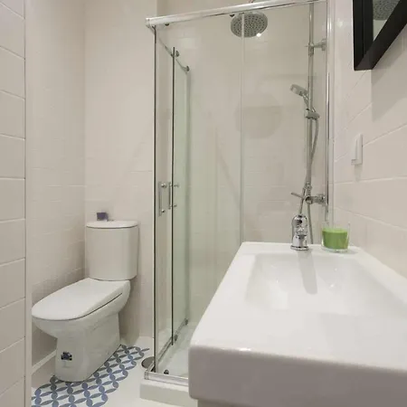 Green- Modern Studio Baixa Chiado Ar Condicionado Apartment Lissabon